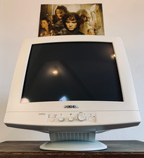 !!NUOVO!! Monitor CRT 21"