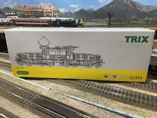 Locomotora TRIX ref. 22584 Muy