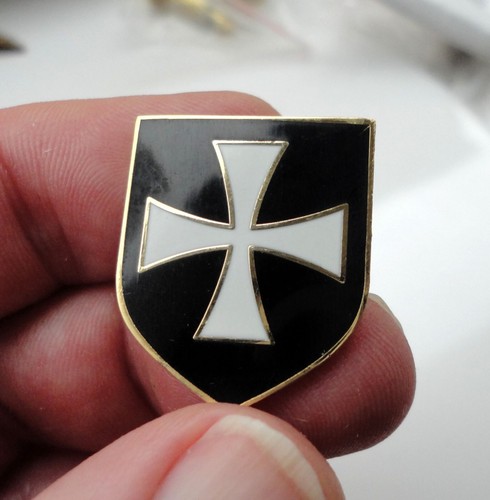 Knights hospitaliers shield - knights,