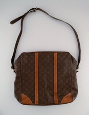 Louis Vuitton. Grande borsa a