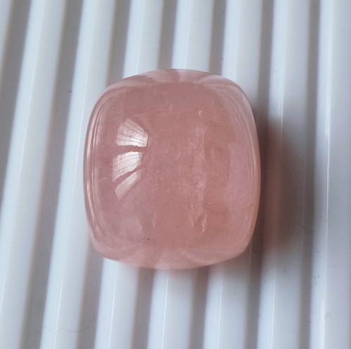 Cuscino gigante rosa morganite