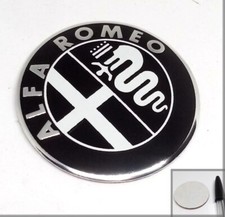 ALFA ROMEO GIULIA GT DUETTO ALFETTA - STEMMA BIANCO NERO VOLANTE DIAMETRO 40MM.