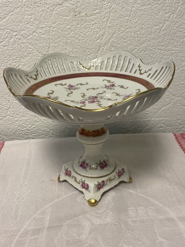 Vassoio sfarzo con - sfarzo, piede