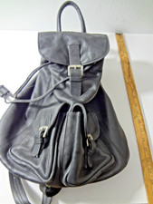 Zaino BMW in pelle nera foderato a quadri in pelle