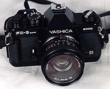 macchina fotografica vintage YASHICA FX-3 Super 2000