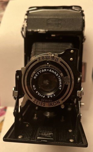 Macchina fotografica vintage