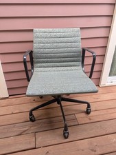 Herman Miller Eames Aluminum