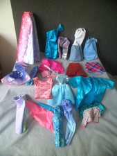 FASCIO BAMBOLE VESTITI BARBIE