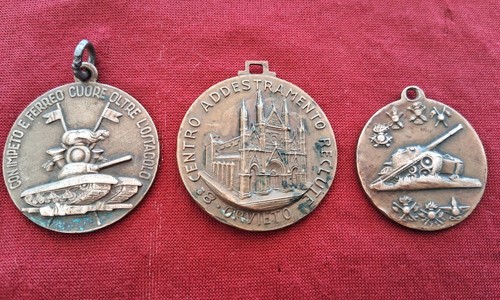 Lotto vintage medaglie - di, 3