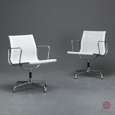 Vitra Aluminium chair EA 108