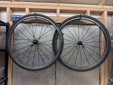Bontrager 700c clincher set