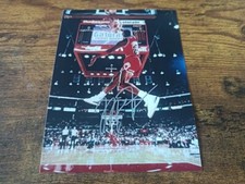 FOTO 13x17 CM. AUTOGRAFATA