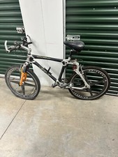 GT STS-1 Carbon Fiber Mountain