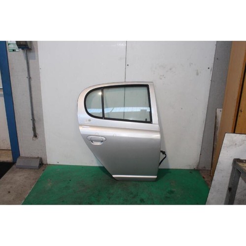 Porta post toyota yaris - toyota,