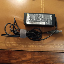 Alimentatore senza spina