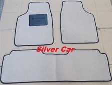 Serie sopra tappeti in