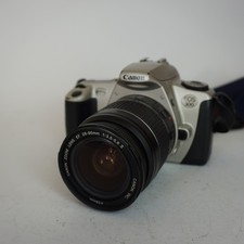 Fotocamera Canon EOS 300 con