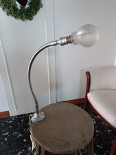 Lampada da scrivania con