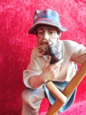 Nobile Figura In Legno