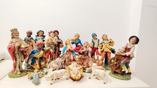Grande lotto statuine - grande,