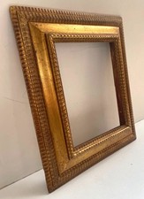 Cornice guilloche ghioshe in legno dorato 33 X 28 cm.