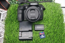 (BUNDLE) Sony Alpha a3000 20,1