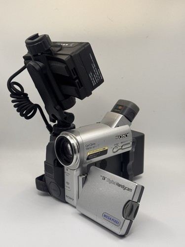 Videocamera mini sony trv33 - dv,