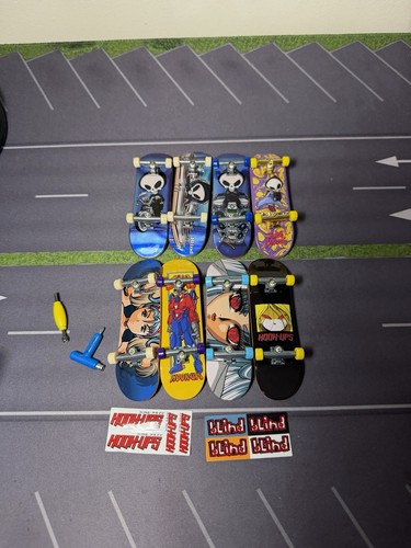 Tech deck blind hook - &,