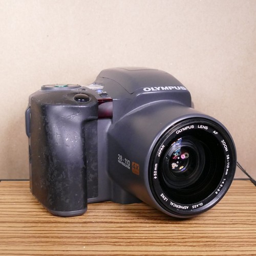 Olympus 100 zoom 35mm - is-100,