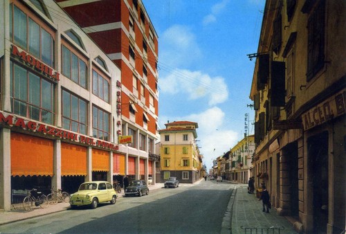 Codroipo via roma - (udine).,
