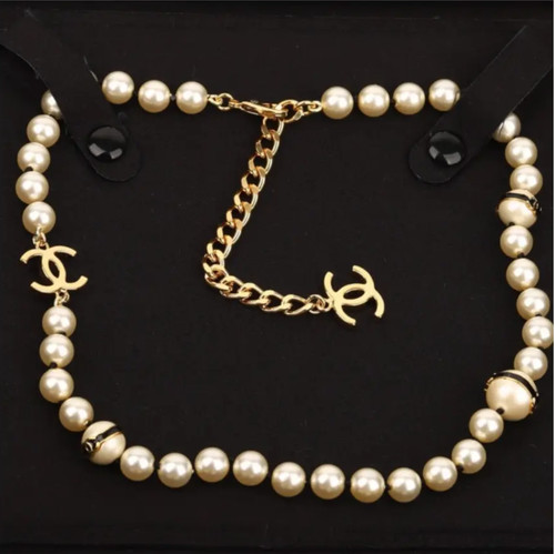 Collana girocollo originale