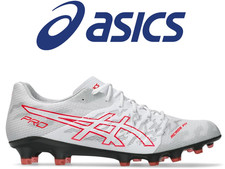 Nuove scarpe da calcio asics