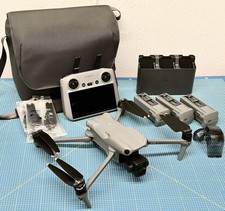 DJI Air 3 + Fly More Combo + DJI RC 2 + Scatola Originale. Quasi pari al nuovo