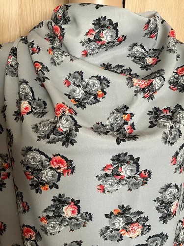 Scrap floral patterned - scrap,