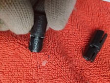 1x ORIGINALE 7661825 TASSELLO DISTANZIALE CORRETTORE FARO DUCATO 1990 MK1 C25 J5