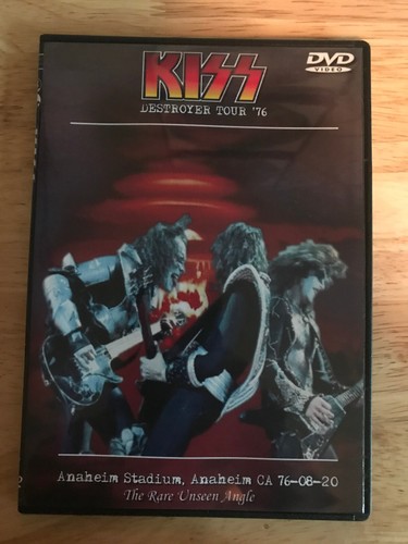 Kiss live anahiem 1976 - kiss,