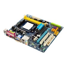 Scheda madre GIGABYTE