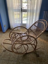 sedia a dondolo in vimini Come NUOVA 