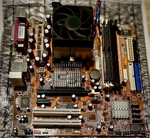 Foxconn 6150bk8mc winfast - 6150bk8mc, amd