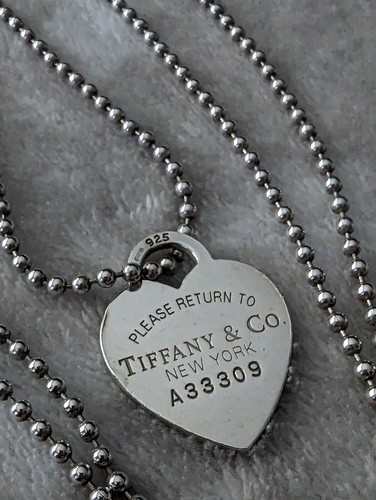 Collana con pendente - , (charm)