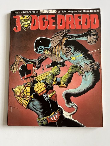 Chronicles judge dredd - judge,