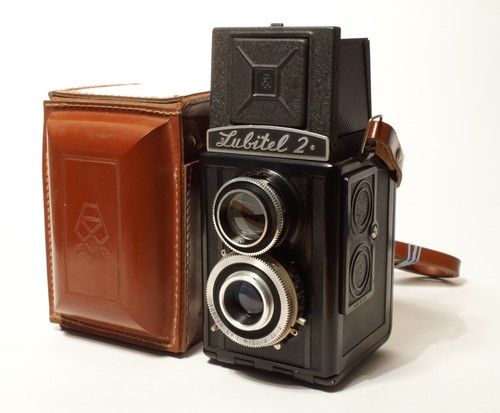 Lubitel fotocamera tlr medio - 2,
