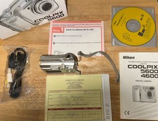 Nikon Coolpix 5600 5,1 megapixel fotocamera digitale - argento testato manca cavo di ricarica