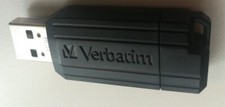 PEN DRIVE VERBATIM STORE N GO / 8 GB - VECCHIA CHIAVETTA USB DA COLLEZIONE