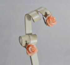 18KT WHITE GOLD CORAL ROSE
