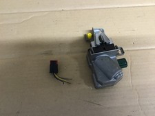 VOLVO V70 XC60 S80 2.4 D5