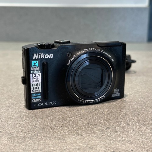 Nikon coolpix s8100 1 - coolpix,