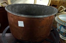 pentola in rame antica