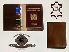 Porta documenti carte di credito in puro cuoio. Molto comodo con portatessera