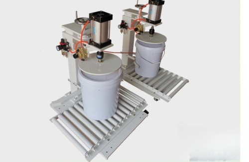 Tappatrice pneumatica - , a